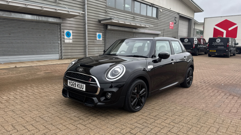 MINI Hatchback 2.0 Cooper S Sport II 5dr Auto Petrol Hatchback
